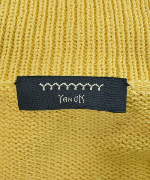 YANUK เสื้อกันหนาว