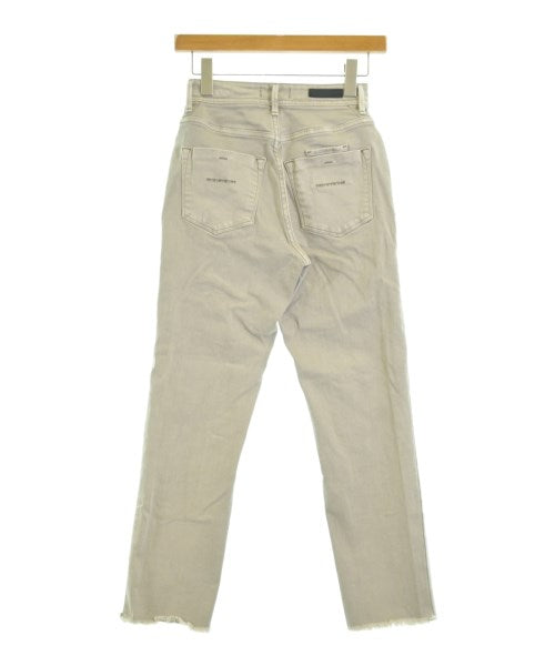 YANUK ยีนส์