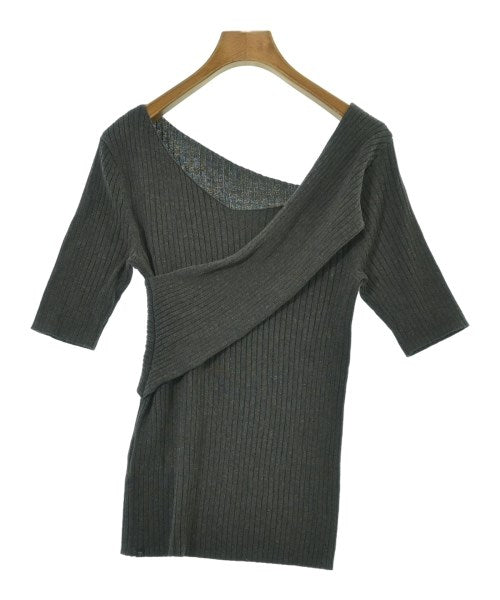 YANUK เสื้อกันหนาว
