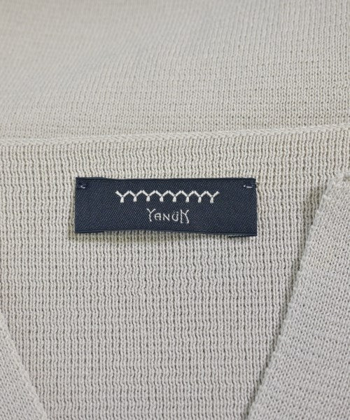 YANUK เสื้อกันหนาว