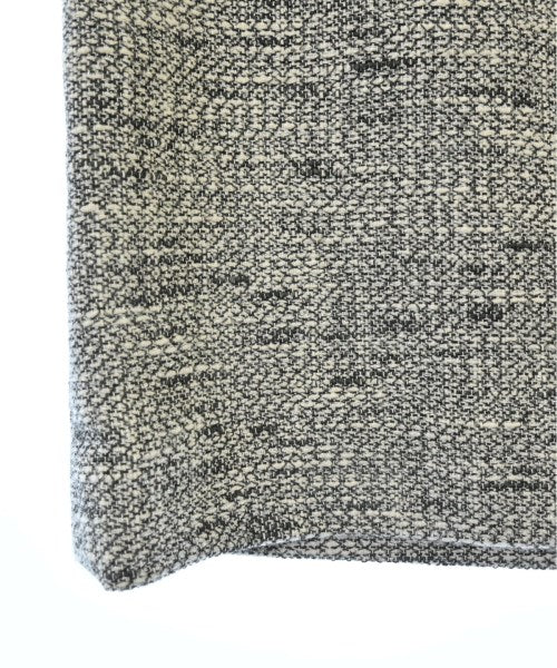 ARTISAN กระโปรงยาวถึงเข่า