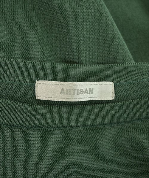 ARTISAN เสื้อแขนกุด