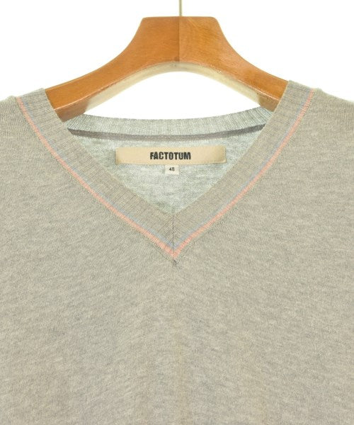 FACTOTUM เสื้อกันหนาว