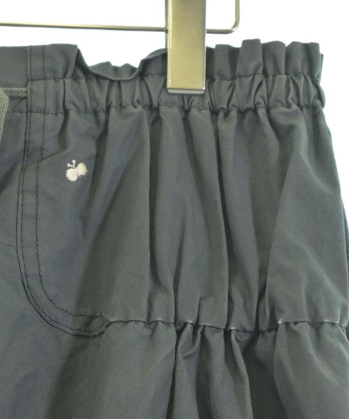 mina perhonen กระโปรงยาวถึงเข่า