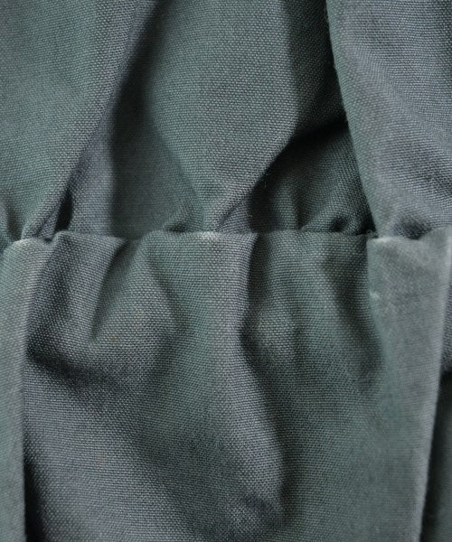 mina perhonen กระโปรงยาวถึงเข่า