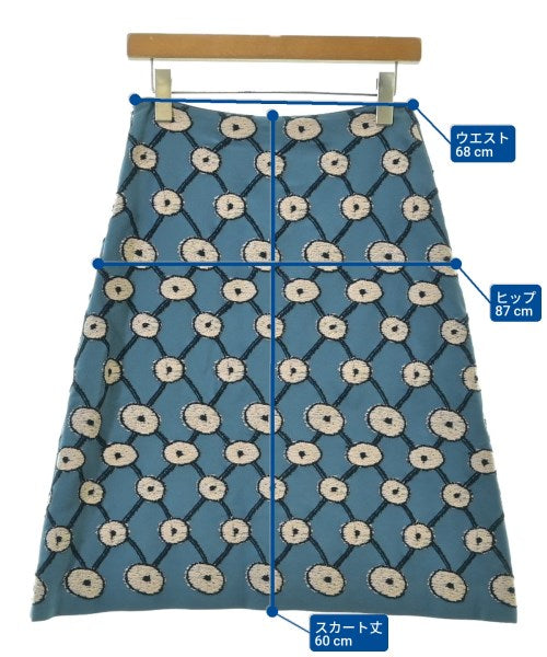 mina perhonen กระโปรงยาวถึงเข่า