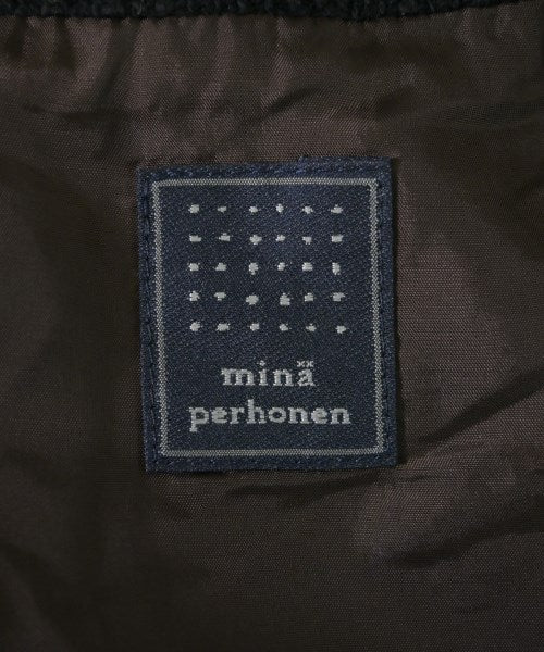 mina perhonen กระโปรงยาวถึงเข่า