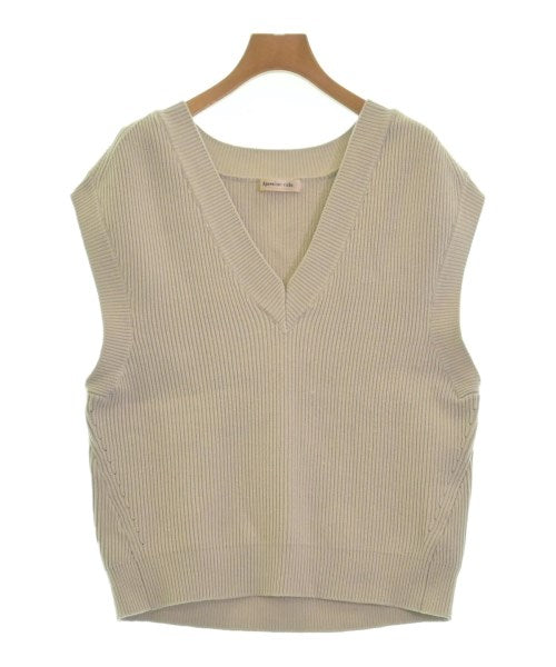 Apuweiser-riche เสื้อกั๊ก