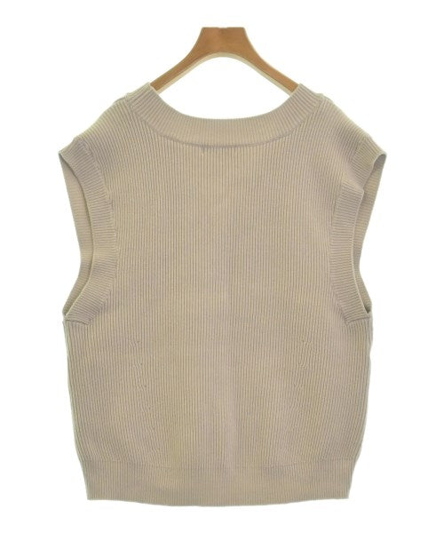 Apuweiser-riche เสื้อกั๊ก