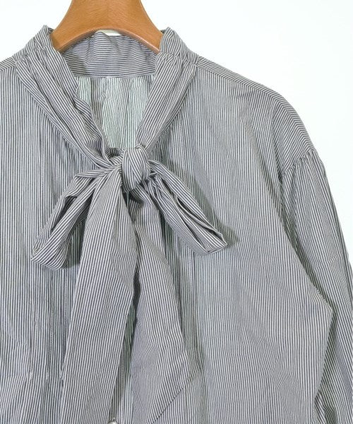 Apuweiser-riche เสื้อลำลอง