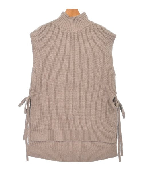 Apuweiser-riche เสื้อกั๊ก