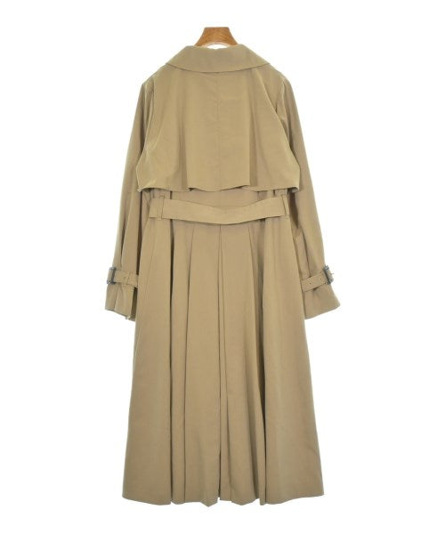 Apuweiser-riche เสื้อกันฝน