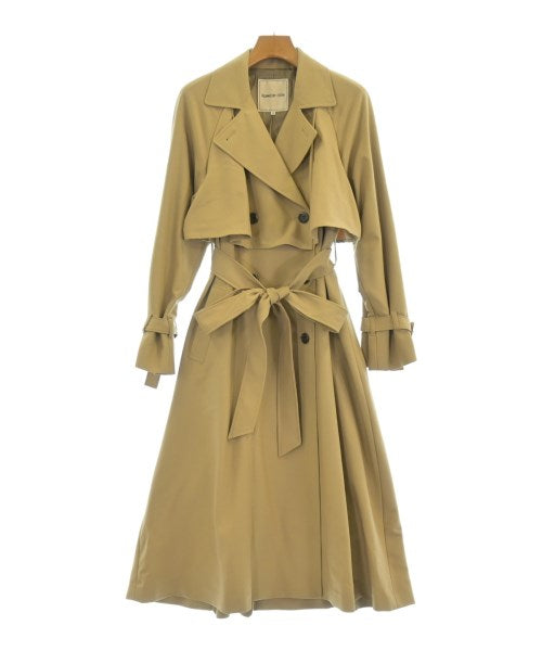 Apuweiser-riche เสื้อกันฝน