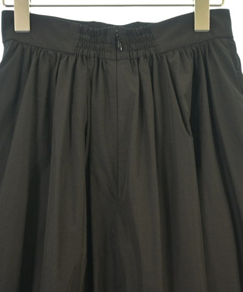 Apuweiser-riche กระโปรงยาว/แม็กซี่ยาว