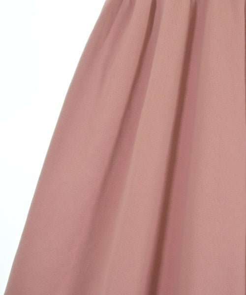 Apuweiser-riche ชุดเดรส