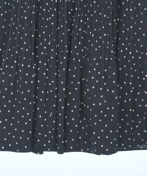 Apuweiser-riche ชุดเดรส