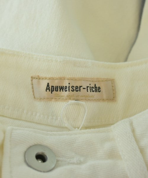 Apuweiser-riche ยีนส์