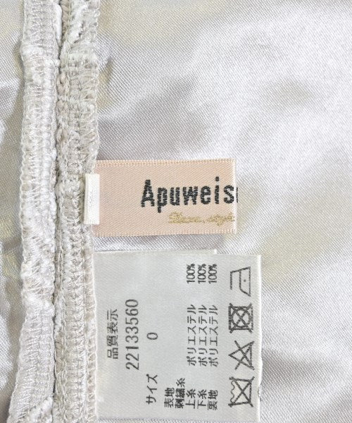 Apuweiser-riche กระโปรงยาวถึงเข่า