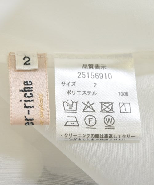 Apuweiser-riche เสื้อสตรี