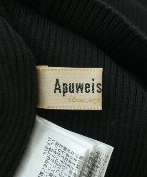 Apuweiser-riche เสื้อแขนกุด
