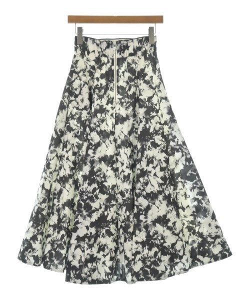 Apuweiser-riche กระโปรงยาว/แม็กซี่ยาว