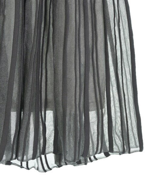 Apuweiser-riche ชุดเดรส