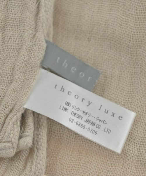 theory luxe ผ้าคลุมไหล่