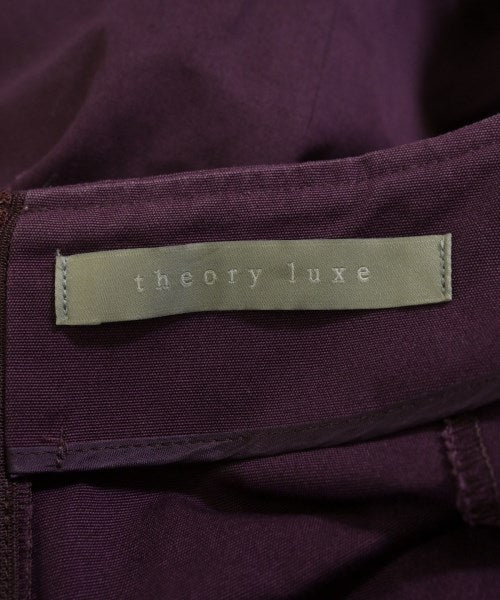 theory luxe กระโปรงยาวถึงเข่า