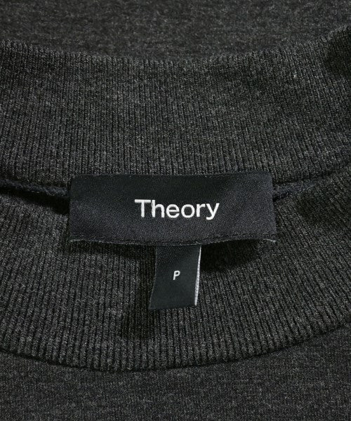 Theory เสื้อยืด/เสื้อท็อปส์