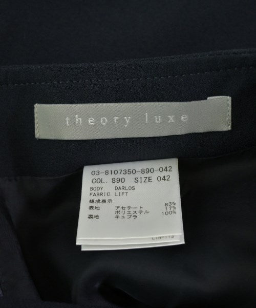 theory luxe กระโปรงยาวถึงเข่า