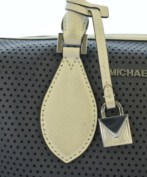 MICHAEL MICHAEL KORS กระเป๋าใส่อุปกรณ์ขนาดใหญ่