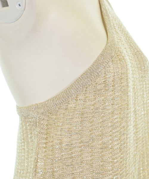 BACCA เสื้อแขนกุด