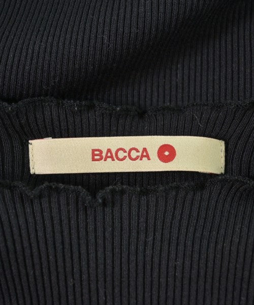 BACCA เสื้อยืด/เสื้อท็อปส์