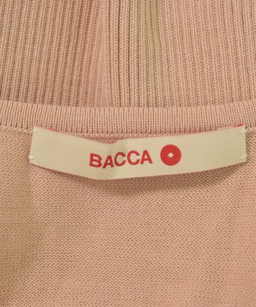 BACCA เสื้อแขนกุด