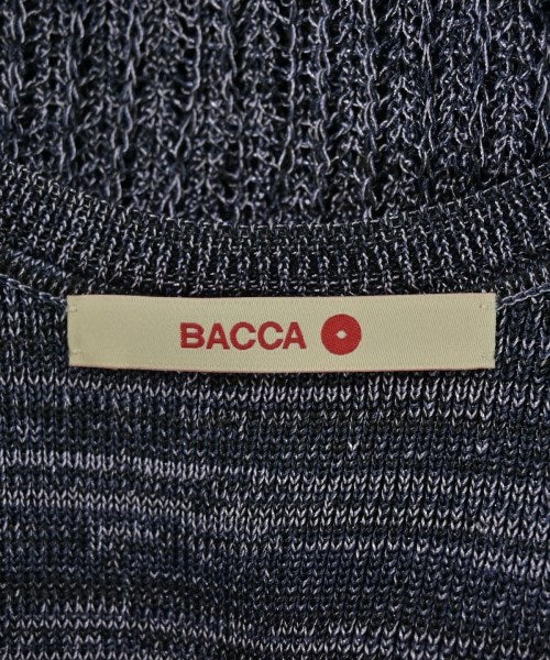 BACCA เสื้อแขนกุด