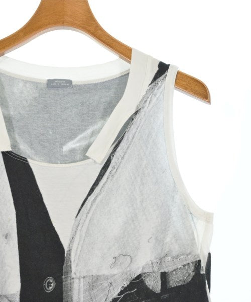 TALKING ABOUT THE ABSTRACTION เสื้อกล้าม