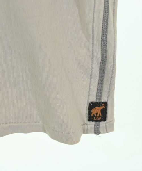 TRUNK SHOW เสื้อยืด/เสื้อท็อปส์