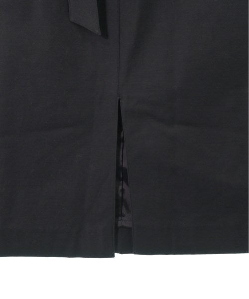 BABYLONE กระโปรงยาวถึงเข่า