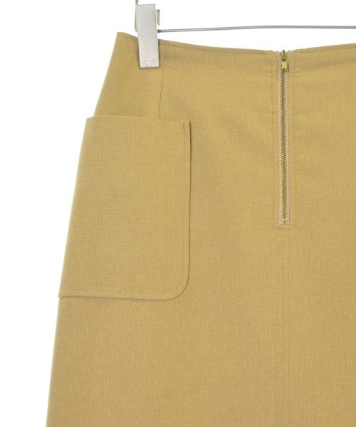 BABYLONE กระโปรงยาวถึงเข่า