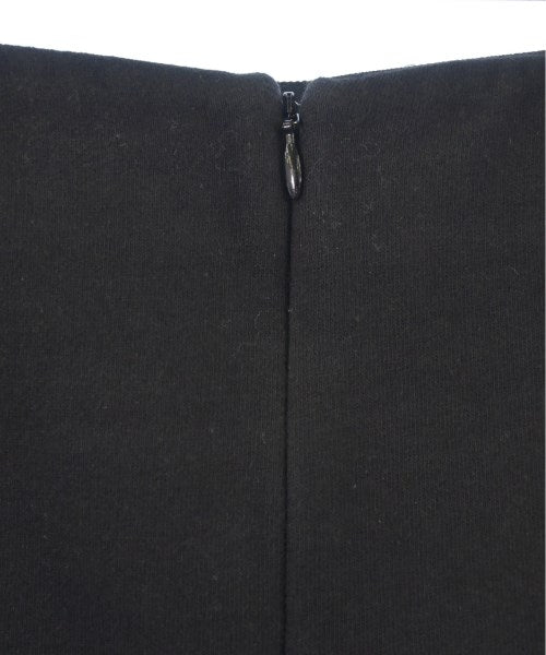 FRAMeWORK กระโปรงยาวถึงเข่า