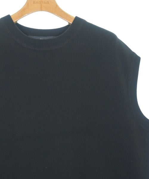 FRAMeWORK เสื้อแขนกุด