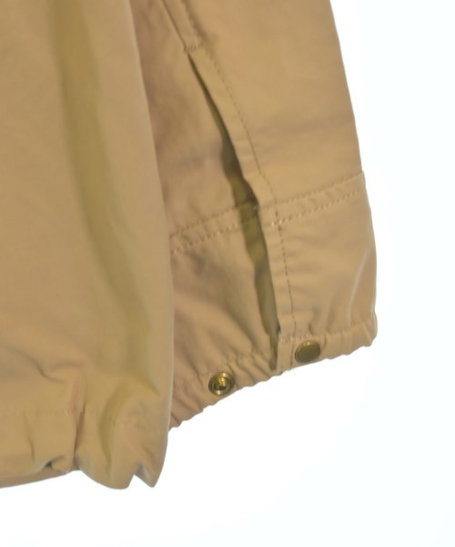 FRAMeWORK เสื้อพาร์กาภูเขา