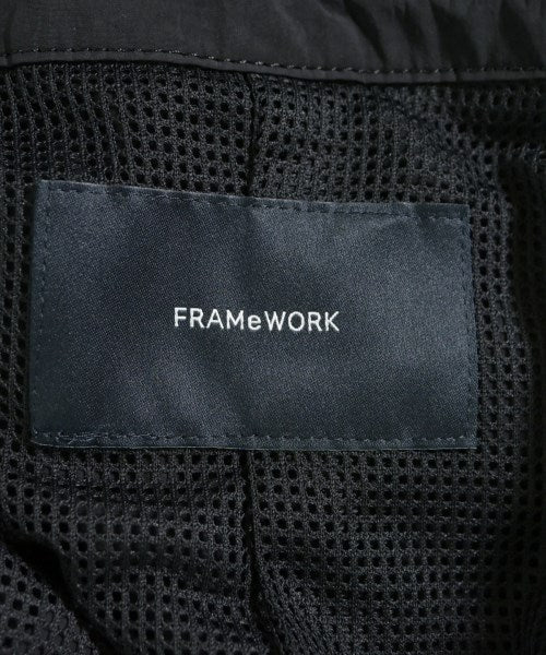 FRAMeWORK เสื้อกันฝน