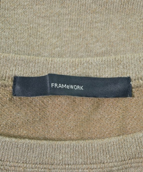 FRAMeWORK เสื้อยืด/เสื้อท็อปส์