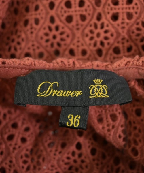 Drawer เสื้อสตรี