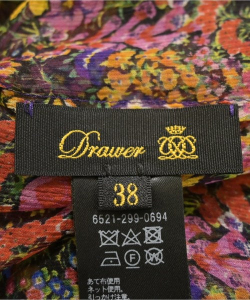 Drawer เสื้อสตรี