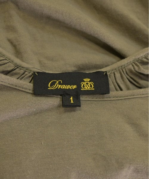 Drawer เสื้อยืด/เสื้อท็อปส์