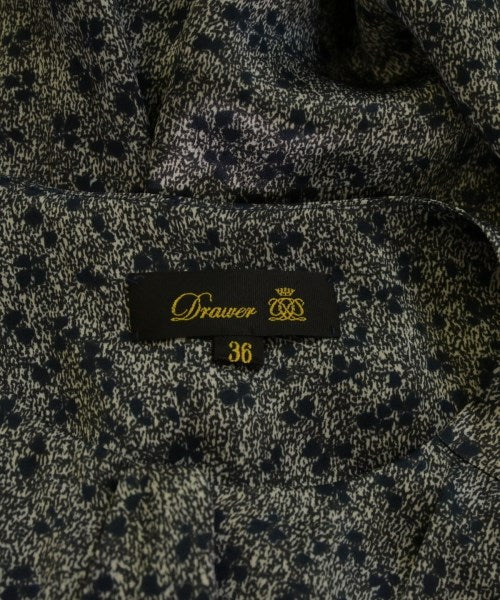 Drawer เสื้อสตรี