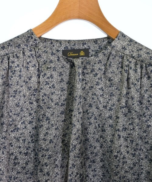 Drawer เสื้อสตรี