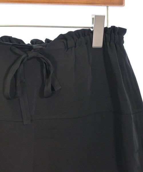 Drawer กระโปรงยาวถึงเข่า